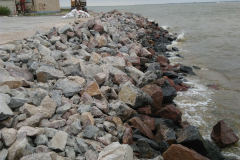 Construction of a stone slope at the Ochakivska PDS bank protection.