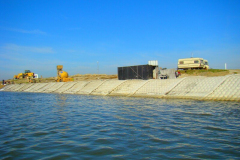 The use of Bontec concrete mattresses.