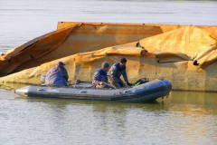 Operation to lift the sunken barges P-3027 and P-3038.