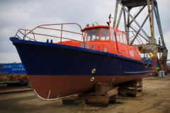 Diving boat