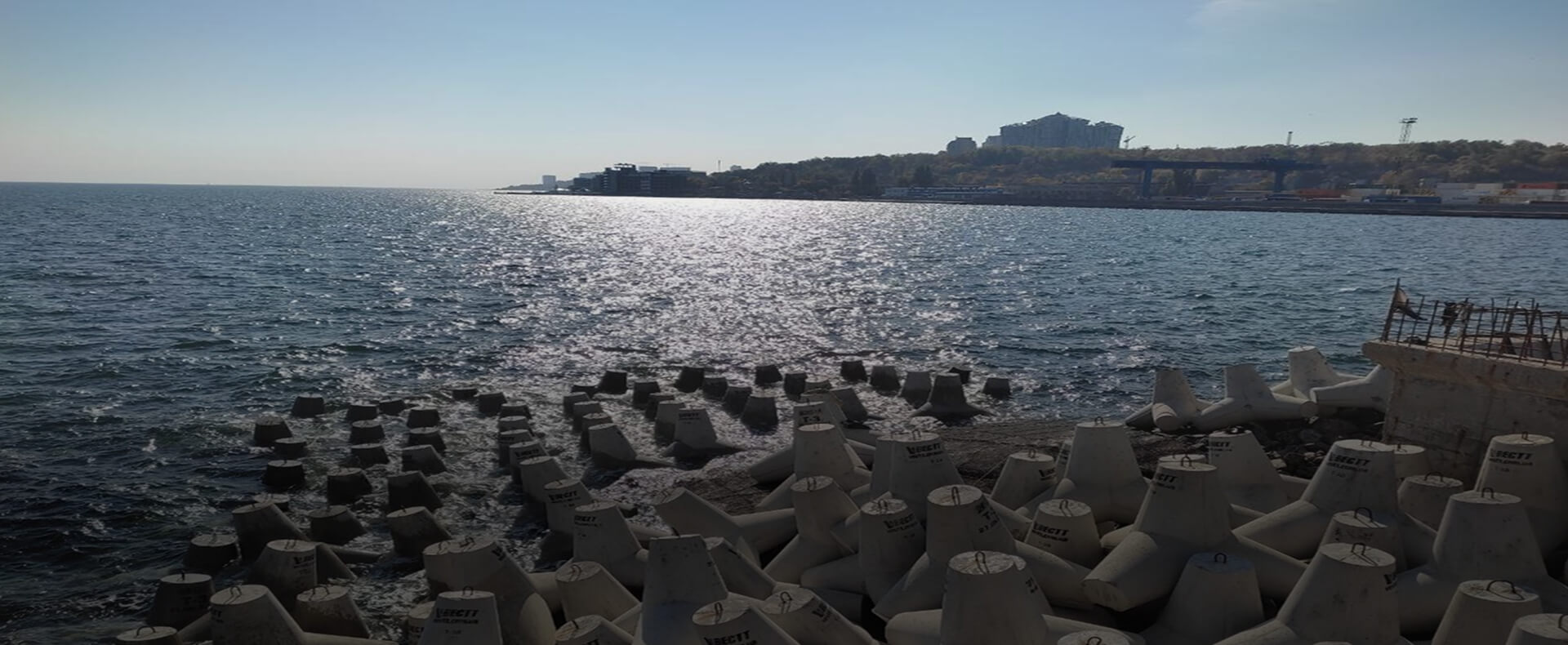 Укладання габіонних матраців та тетраподів